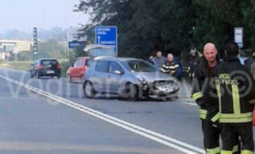 MONTEBELLO 30/10/2014: Scontro fra due auto di fronte all’Iper. Tre i feriti