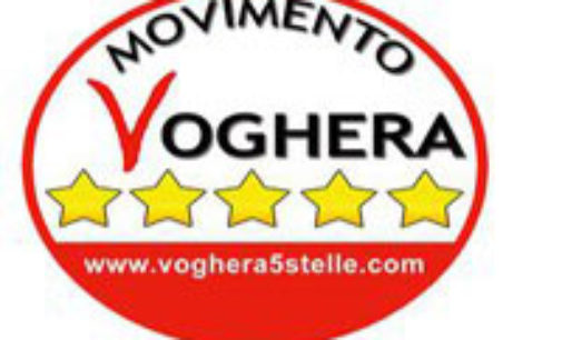 VOGHERA 19/12/2014: Il M5S in piazza per Referendum anti-Euro e raccolta firme anti-Pirolisi a Retorbido