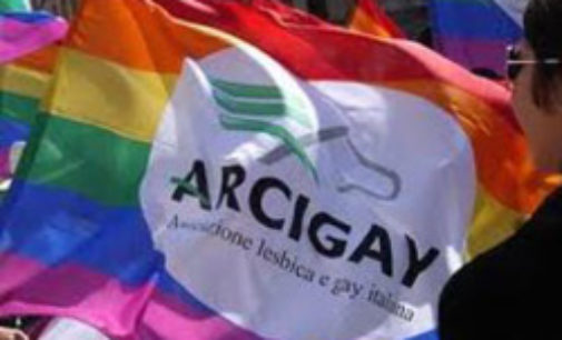 PAVIA VOGHERA VIGEVANO 09/03/2015: Arcigay. Parte da Pavia un sondaggio nazionale sulle infezioni sessualmente trasmissibili tra lesbiche