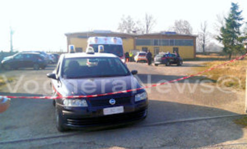 VERRUA PO 12/03/2015: Suicidio in paese. Un 47enne si spara nella sua ditta