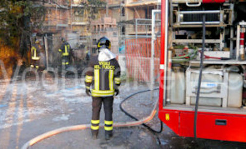 LUNGAVILLA CASATISMA 13/05/2015: Due incendi nel pomeriggio. A fuoco un capanno e dei rottami