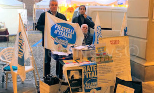 VOGHERA 14/11/2015: “Povera Patria”. Fratelli D’Italia dona beni di prima necessità ai residenti poveri