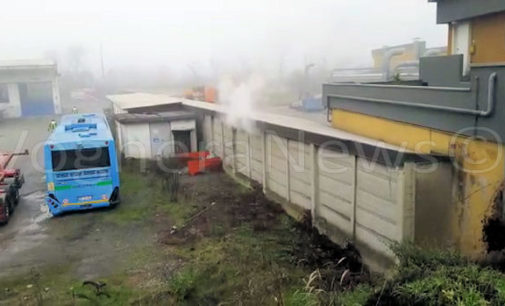 VOGHERA 11/01/2016: Fiamme da Viola Gomme. I pompieri intervengono ed evitano il peggio