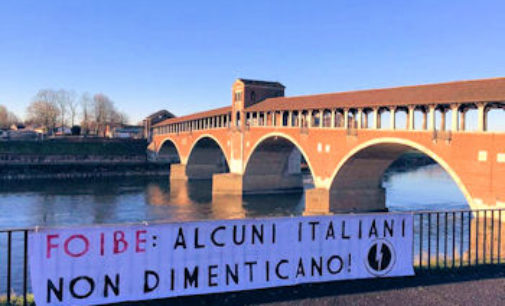 PAVIA 12/02/2016:Foibe. Anche lo Striscione di Blocco Studentesco nel Giorno del Ricordo