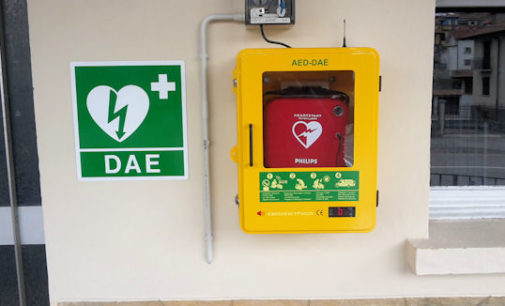 BAGNARIA 17/03/2016: Bagnaria Comune cardioprotetto. Installato un defibrillatore al municipio