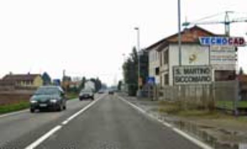 SAN MARTINO 23/03/2016: Strade. Semaforo sulla Sp dei Cairoli. Assoconsumatori protesta