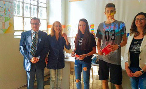 VOGHERA 16/06/2016: Scuola. I ragazzi della Pascoli di Voghera hanno progettano il logo vincitore della rete provinciale per la promozione della Legalità