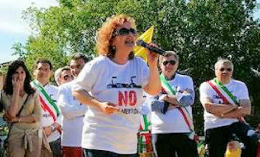 RETORBIDO 28/06/2016: Pirolisi. M5S contro la Lega: “E’ ora di dire basta alle pagliacciate. Rigettare il progetto al più presto!”