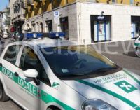 VOGHERA 27/07/2016: Donna e bimbo in bici feriti in un incidente. L’automobilista fuggito si è “costituito” al comando della Polizia Locale