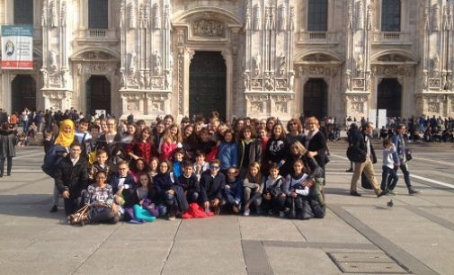 VOGHERA 02/11/2016: Scuola. Gli alunni della Secondaria Dante visitano la Scala