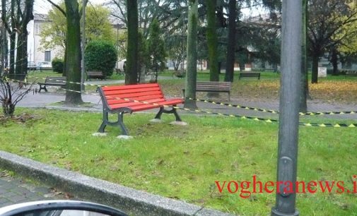 VOGHERA 22/11/2016: Una “panchina rossa” in piazza Meardi contro la violenza sulle Donne. Sarà inaugurata in occasione della Giornata Mondiale contro il Femminicidio