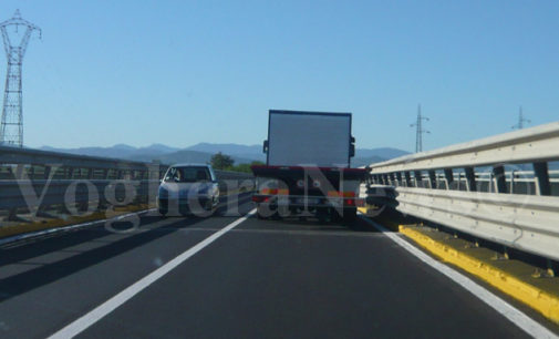 PAVIA 12/12/2019: Viabilità. Potrebbe tornare il blocco dei Tir sul ponte sul Po a Bressana. Protestano i camionisti. Chiesto un incontro urgente con la Provincia