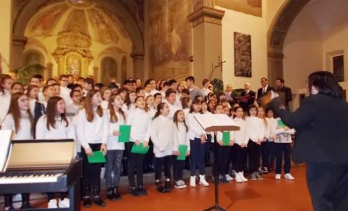 VOGHERA 20/12/2016: Tanti applausi per gli alunni della Scuola Primaria De Amicis al Concerto di Natale