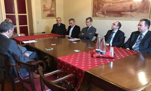 VOGHERA 25/01/2017: Ballottaggio Bis. Confindustria Pavia incontra i candidati e avanza le sue necessità. Tangenziale Ponte Digitalizzazione Attrattività per investimenti Tasse…