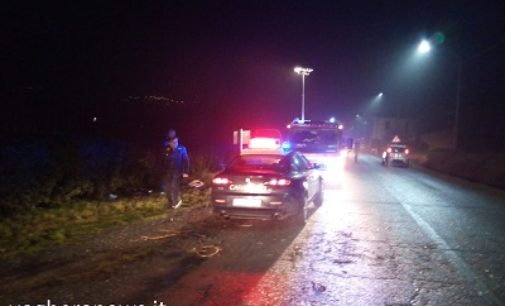 PONTE NIZZA13/02/2017: Auto nel fosso. Automobilista soccorsa da Croce Rossa e Pompieri di Varzi e dai carabinieri