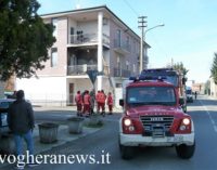 VOGHERA 09/03/2017: Rogo in una palazzina di via Negrotto. A fuoco il balcone