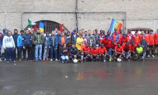 VOGHERA 02/05/2017: Solidarietà. Ai Barnabiti è andato in scena il Calcio senza barriere e il fair play dei giocatori