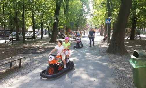 VOGHERA 05/06/2017: Alunni della De Amicis al corso di guida al parco con la polizia locale