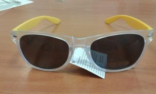 VOGHERA 20/07/2017: L’ufficio Dogane di Voghera scopre e distrugge 15.300 paia di occhiali da sole non regolari con gli standard di sicurezza