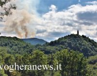 BRALLO 22/08/2017: Di nuovo fiamme nei boschi dell’Alta Valle Staffora. Il rogo fra Cima Colletta e Barostro