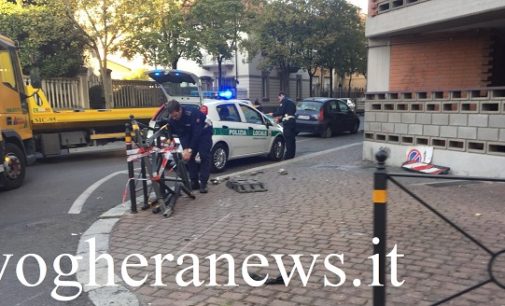 VOGHERA 30/10/2017: Carambola di un’auto impazzita lungo Corso XXVII Marzo. Alla fine 5 le auto coinvolte. Tre le persone al pronto soccorso