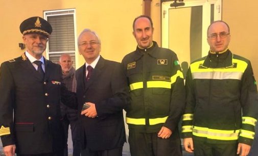 PAVIA 25/10/2017: Il Prefetto in visita al comando provinciale dei Vigili del Fuoco. Attilio Visconti ha chiesto ai Pompieri il sostegno per monitorare gli impianti destinati allo stoccaggio e/o trattamento dei rifiuti