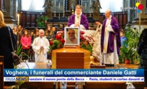 VOGHERA 23/11/2017: Duomo affollato oggi per l’addio a Daniele Gatti