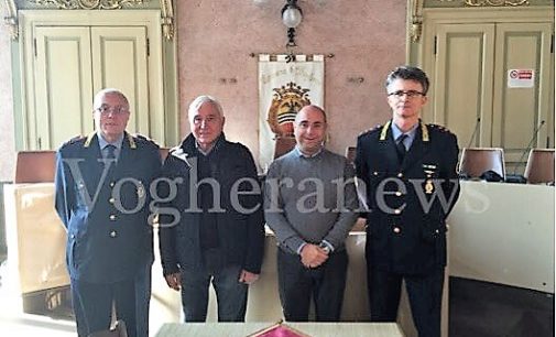 VOGHERA 16/11/2017: Partendo dalla patente falsa risalgono ad un ricercato internazionale. Brillante operazione della Polizia Locale. In manette un 40enne romeno