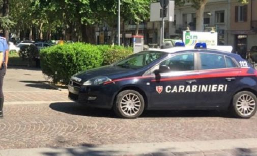 VOGHERA 26/12/2017: Spacciatore di droga a passeggio per la città. I carabinieri lo fermano e lo arrestano