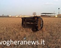 CASEI GEROLA 22/01/2018: Auto esce di strada e si ribalta nel campo. Coinvolta una donna