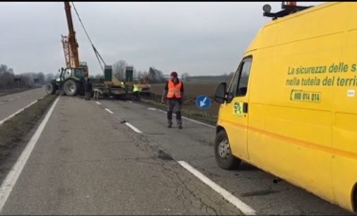 CASEI GEROLA 06/03/2018: Tir fuori strada. Sp 206 chiusa per un’ora. Alle 19 un altro incidente sulla Sp12