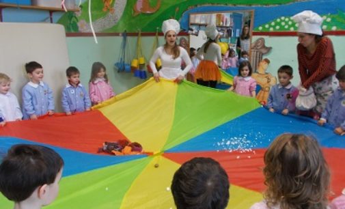 VOGHERA 08/03/2018: Alla scuola d’infanzia “Torremenapace” il laboratorio teatrale alla scoperta di cibi sani