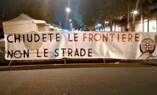 VOGHERA 14/05/2018: Blocchi di cemento alla Sensia. CasaPound: “Chiudete le frontiere non le strade”