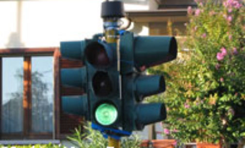 VOGHERA 09/07/2018: Una rotonda al posto del semaforo all’incrocio di via Carducci. L’Idr. “La chiedono i residenti”