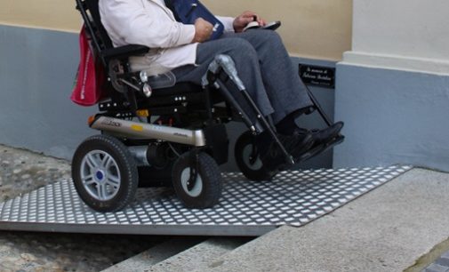 VOGHERA PAVIA VIGEVANO 27/08/2018: Disabili. Dalla Regione fondi per abbattere le barriere architettoniche. 400mila euro alla Provincia di Pavia