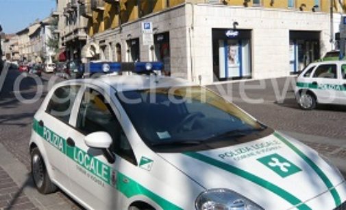 VOGHERA 02/08/2018: Polizia locale trova e restituisce al proprietario auto rubata