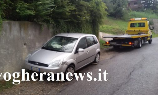 CORVINO SAN QUIRICO 06/09/2018: Sbaglia manovra. 87enne finisce giù dalla scarpata fin sulla provinciale. E’ grave al San Matteo