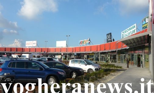 VOGHERA 11/02/2020: Furto al centro commerciale Voghera Est. Presi di mira due magazzini