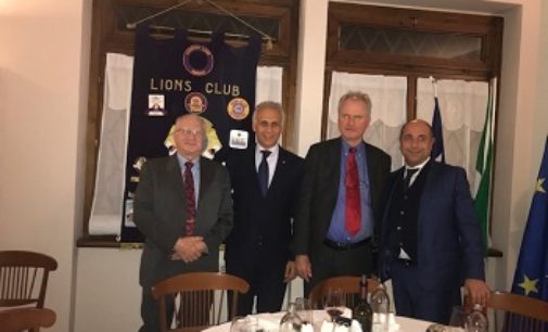 VOGHERA 05/12/2018: Il Lions ospita per una conferenza il vicedirettore de “il sole 24 ore” Jean Marie Del Bo