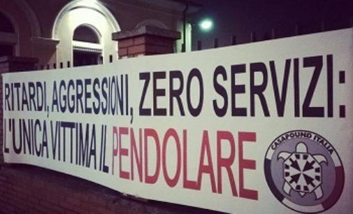 VOGHERA 18/01/2019: Treni. Casapound: ”Pendolari unica vittima”. Striscione anche in città