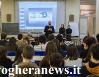 VOGHERA 25/01/2019: Oggi al Grattoni. Lezione di lotta a bullismo e cyberbullismo… con la Polizia