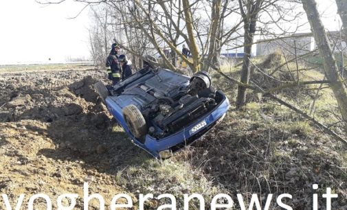 CODEVILLA 02/03/2019: Auto finisce nel campo e si ribalta. 28enne perde la vita lungo la Bressana-Salice