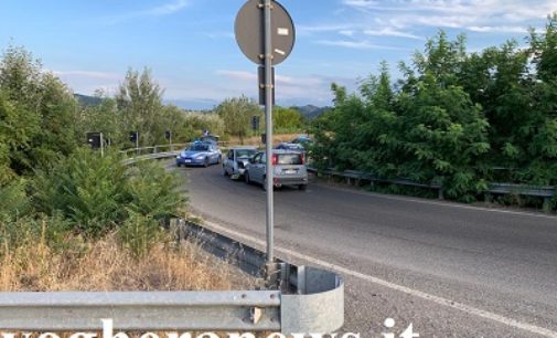 MONTEBELLO 17/08/2019: Auto in contromano. Scontro sulla rotonda