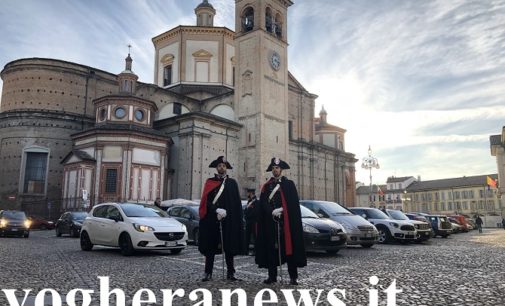 VOGHERA 24/12/2019: Pattuglie in alta uniforme lungo le vie del centro. Il regalo di Natale dei Carabinieri alla città di Voghera