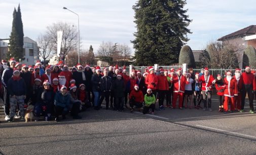 VOGHERA 27/12/2019: Atletica. 120 Babbo Natale per le strade di Voghera