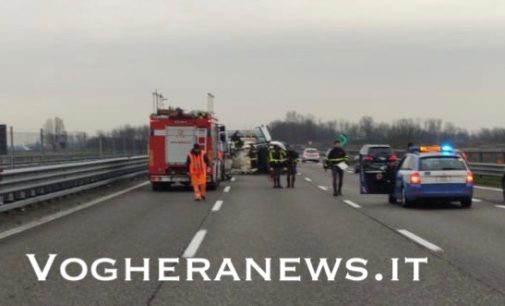 DORNO 29/02/2020: Automobilista perde il controllo e si ribalta sulla A7