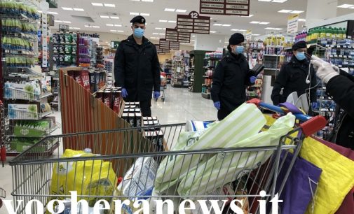 VOGHERA PAVIA 31/03/2020: Coronavirus. Pattuglie dei Carabinieri all’interno dei supermercati della provincia