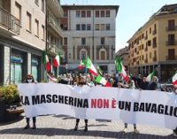 VOGHERA 01/06/2020: Mascherine Tricolori ancora in piazza a Voghera. Oltre 60 persone in Duomo