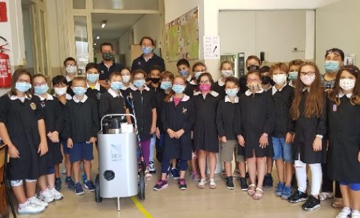 VOGHERA 21/09/2020: Scuola e coronavirus. Due classi in quarantena. Intanto l’IC Pertini riceve in donazione tre apparecchi per sanificare gli ambienti