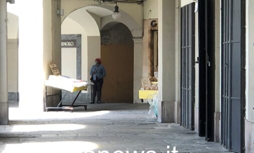 VOGHERA 25/10/2020: Daspo Urbano a due mendicanti di piazza Duomo. Lettera di protesta all’assessore alla Polizia urbana